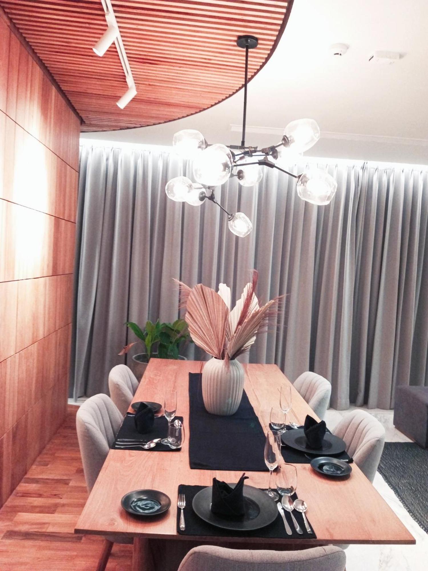 Ocean Bay Surf Resort เวลิกามา ภายนอก รูปภาพ
