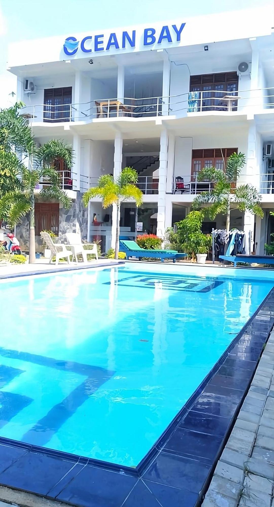 Ocean Bay Surf Resort เวลิกามา ภายนอก รูปภาพ