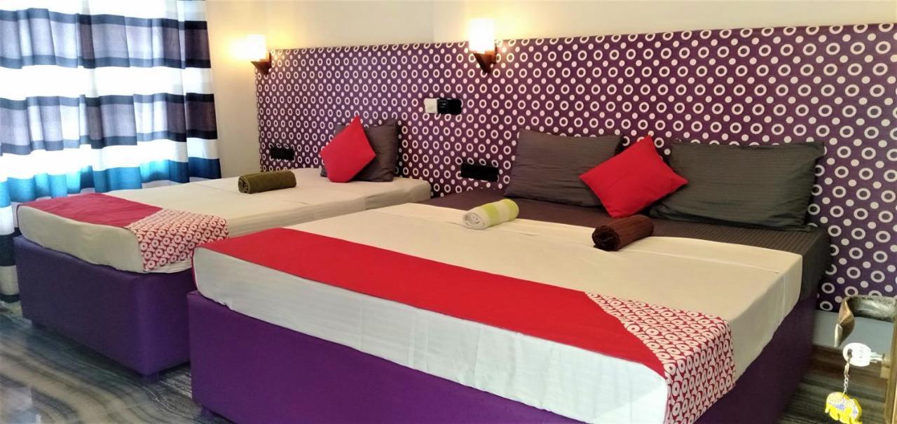 Ocean Bay Surf Resort เวลิกามา ภายนอก รูปภาพ